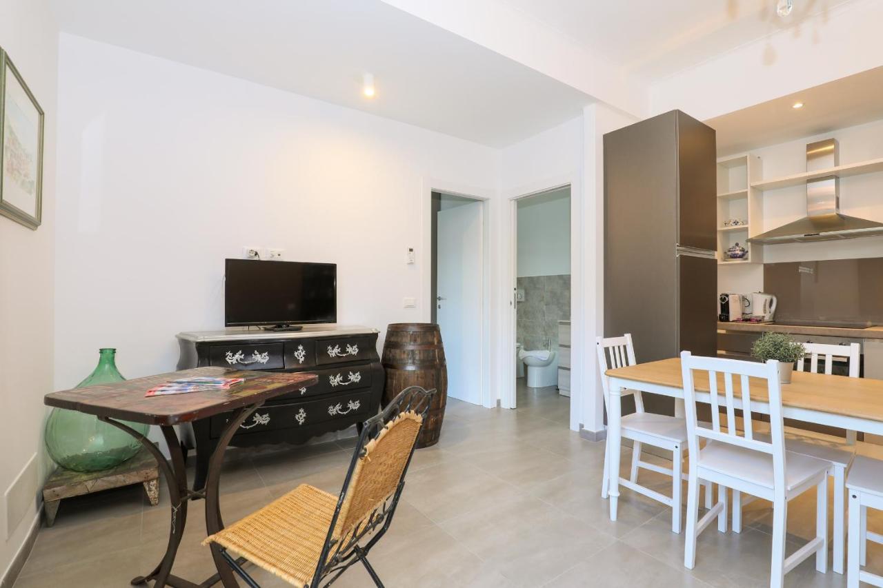شقة Centro Residenze Domus Sofiae جنوة المظهر الخارجي الصورة